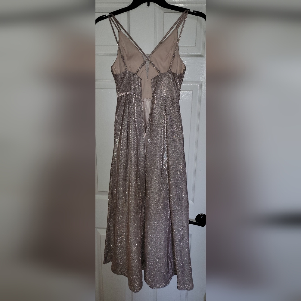 Beautiful Women's Girl's Pink Formal Dress Size 1 (Prom, Homecoming, Bridesmaid,